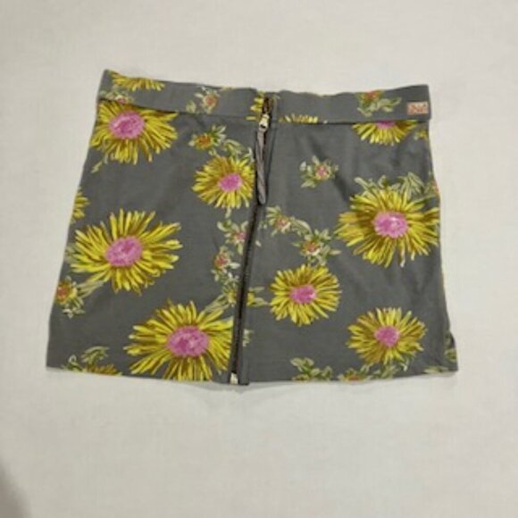Billabong Designers Closet skirt Size medium - Picture 2 of 5
